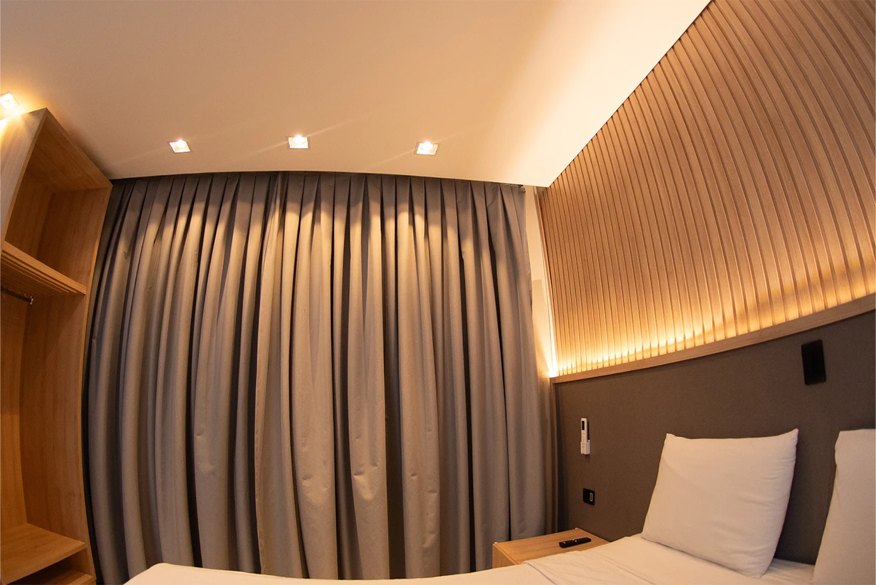 GoldenPlaza-RO_Standard-Casal-03