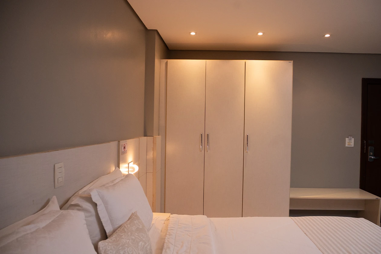 GoldenPlazaRO_SUÍTE LUXO-14