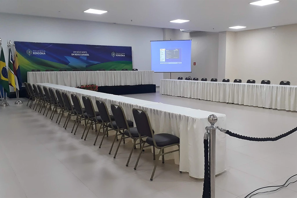 golden_plaza_sala-esmeralda_03