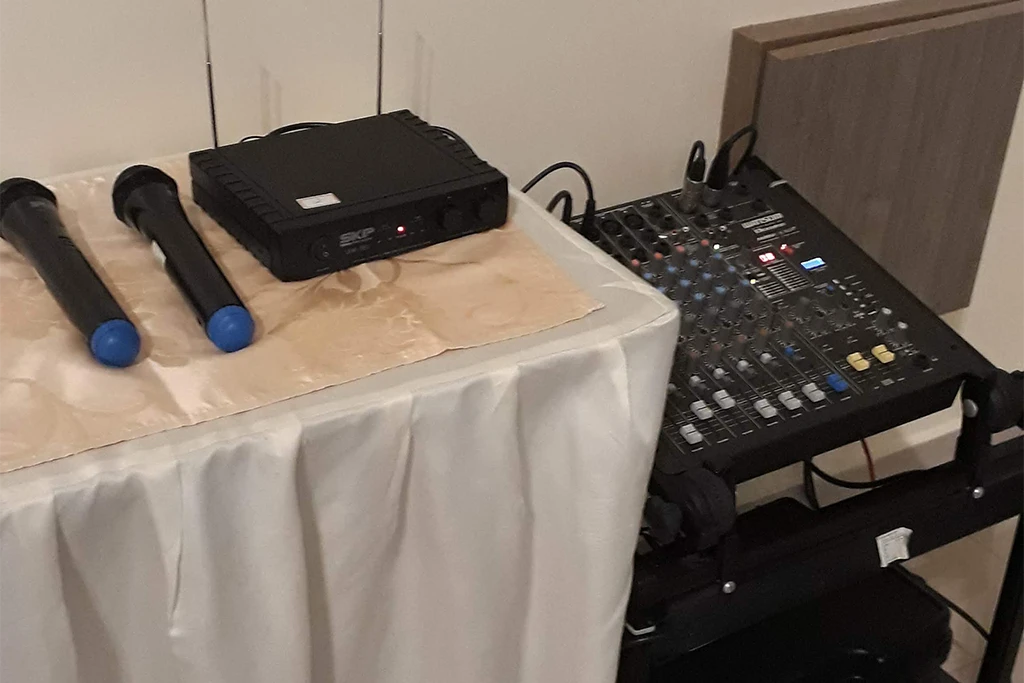 golden_plaza_sala-esmeralda_11