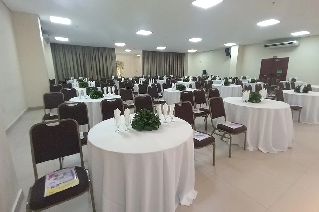 golden_plaza_sala-esmeralda_14