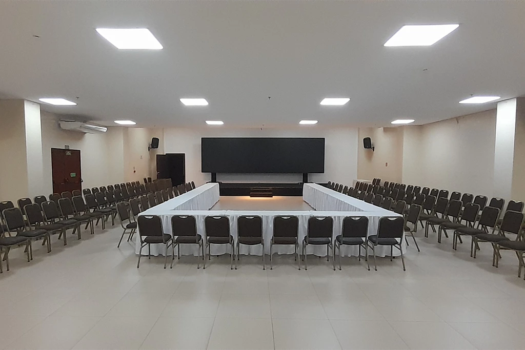 golden_plaza_sala-esmeralda_19